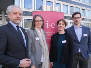 Photo: Gruppe von Experten