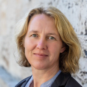 Photo: Claudia Schmucker is head of DGAP’s Geo-Economics Program.