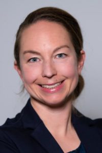 Photo: Prof. Dr. Clara Brandi ist Programmleitung im Forschungsprogramm: Transformation der Wirtschafts- und Sozialsysteme