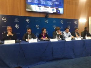 Photo: Panel with seven representatives of the Franco-German exchange on potentials and challenges in policy-making towards Africa.