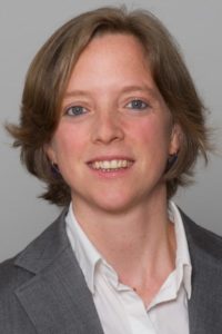 Photo: Dr. Annabelle Houdret ist Politikwissenschaftlerin und Wissenschaftliche Mitarbeiterin im Forschungsprogramm "Umwelt-Governance", ihr Arbeitsgebiete sind unter anderem Wassermanagement und -politik Konflikt und Kooperation um Wasser und andere natürliche Ressourcen