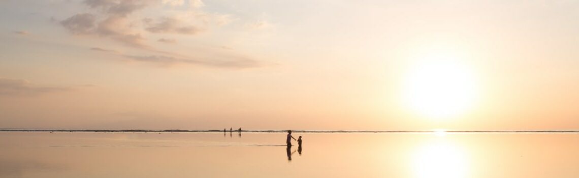 Images: Beach, Horizone, Reflection