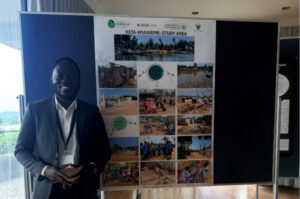 Darius Savior Ankamah bei der Fotoausstellung
