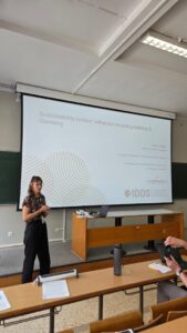 Presentation with PowerPoint on the topic: Influence of sustainability committees on policy-making in Germany