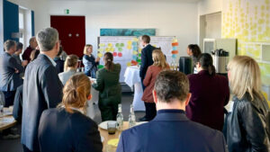 Photo: Interactive synthesis of the round table results.