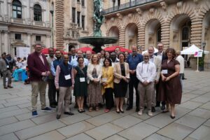 Gruppenphoto: Employees of IDOS at the HSC 2026.